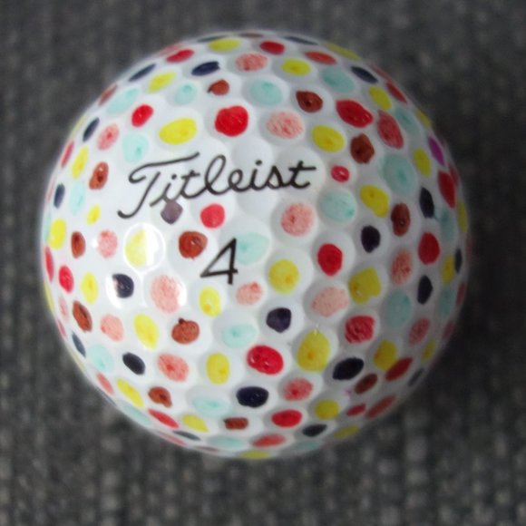 Seven(7) Hand Decorated Pre-Loved Titleist Pro VI Golf Balls with Wooden Case - Picture 15 of 16
